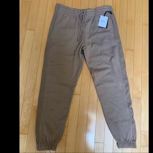 💕Be You dark beige sweatpant joggers 💕